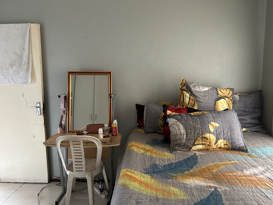 1 Bedroom Property for Sale in Sanlamhof Western Cape